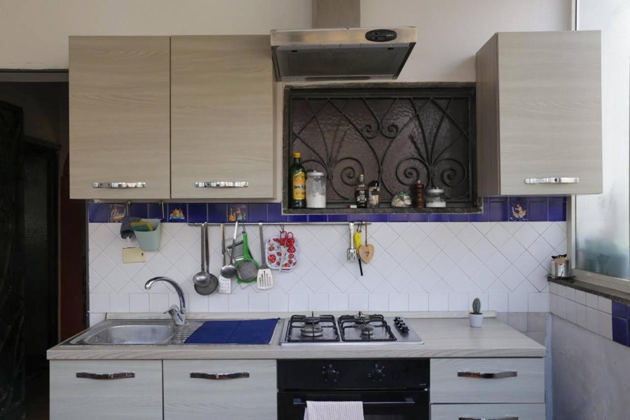 Bnb Medina نابولي المظهر الخارجي الصورة
